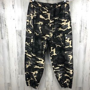 Shein Women's Plus Size Camo Joggers Pants Sz 3XL